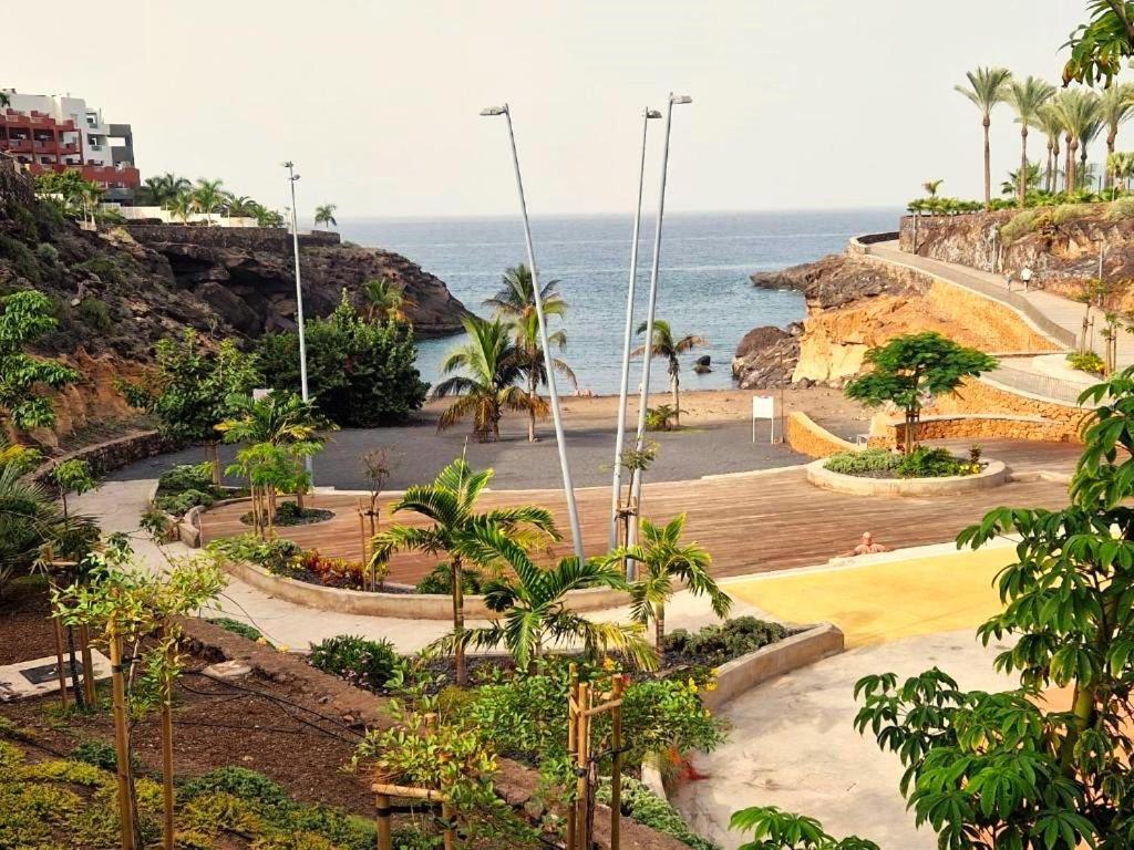 Skyline View Apartment - Free Private Parking Including & Guest Bonus Costa Adeje  Exterior foto