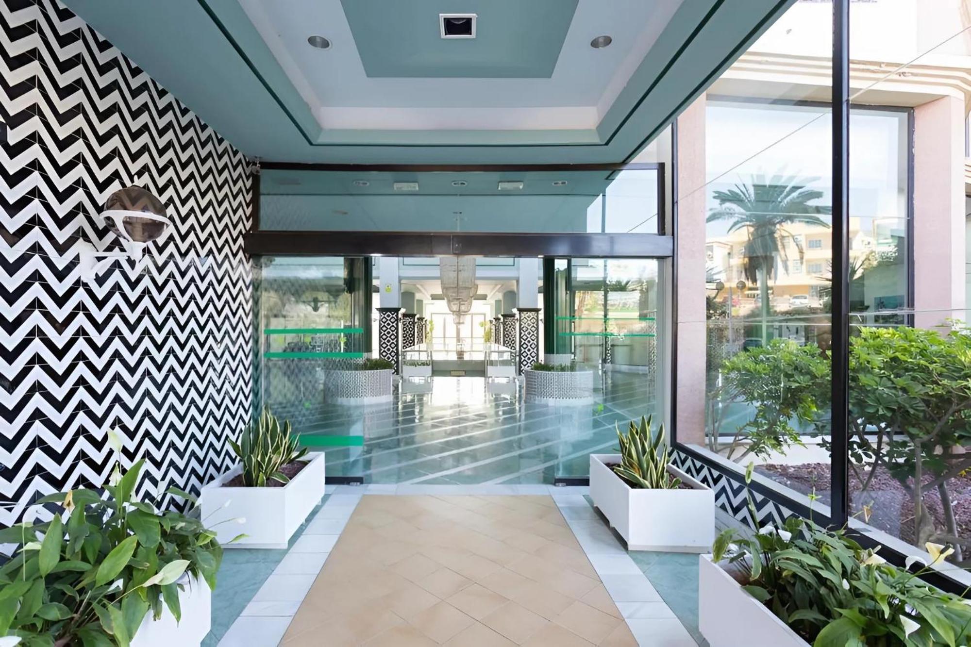 Skyline View Apartment - Free Private Parking Including & Guest Bonus Costa Adeje  Exterior foto